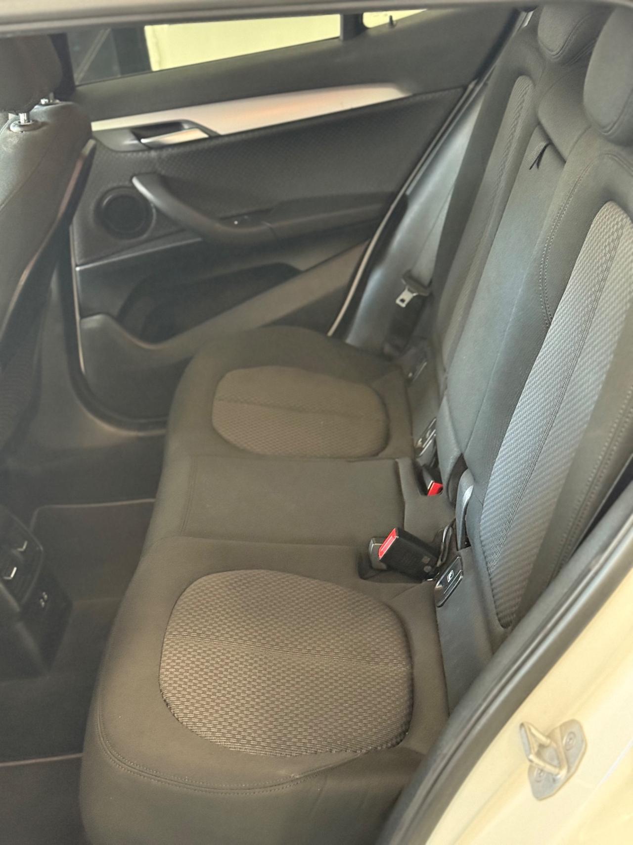 Bmw X2 xDrive18d Business-X