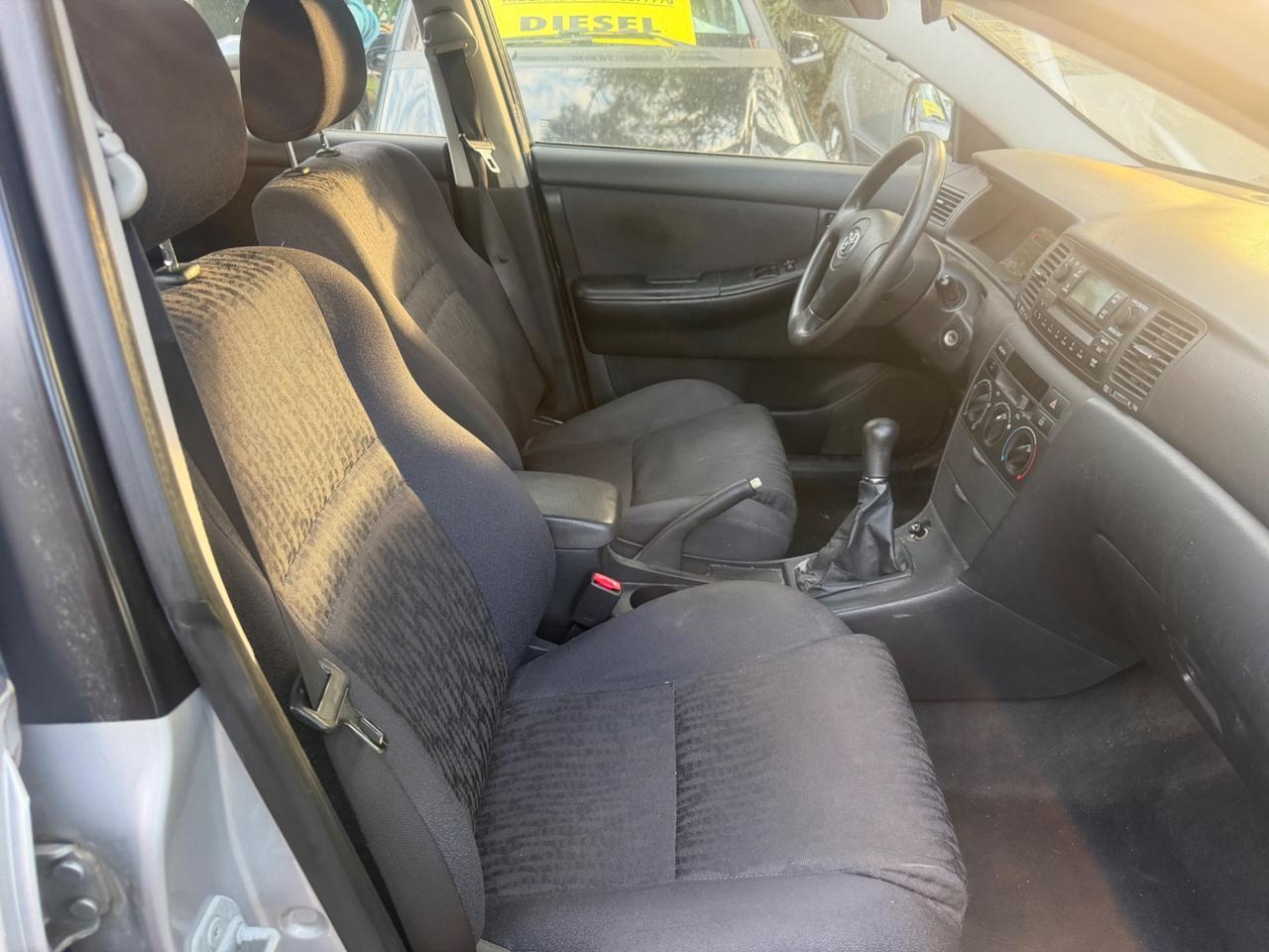 Toyota Corolla 1.4 16V 5 porte