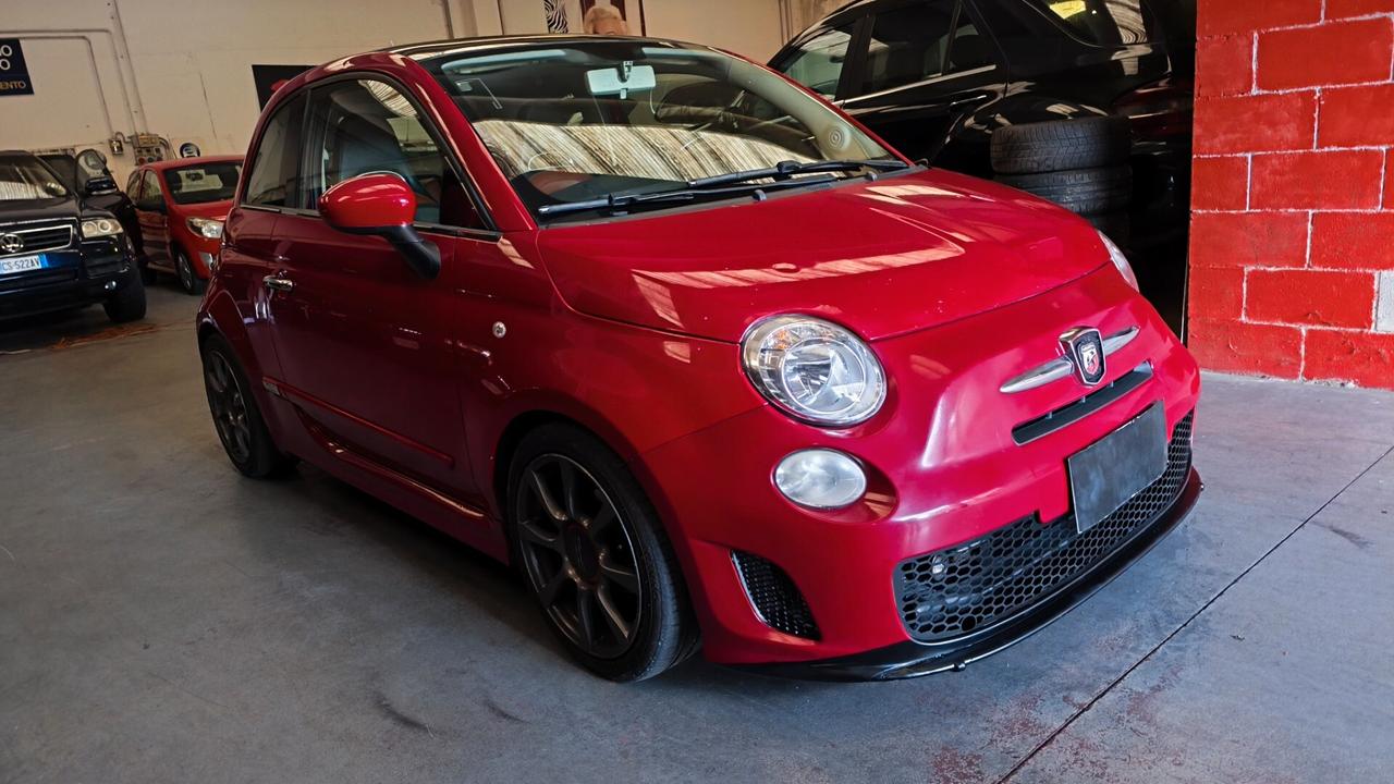 Fiat 500 allestimento Abarth