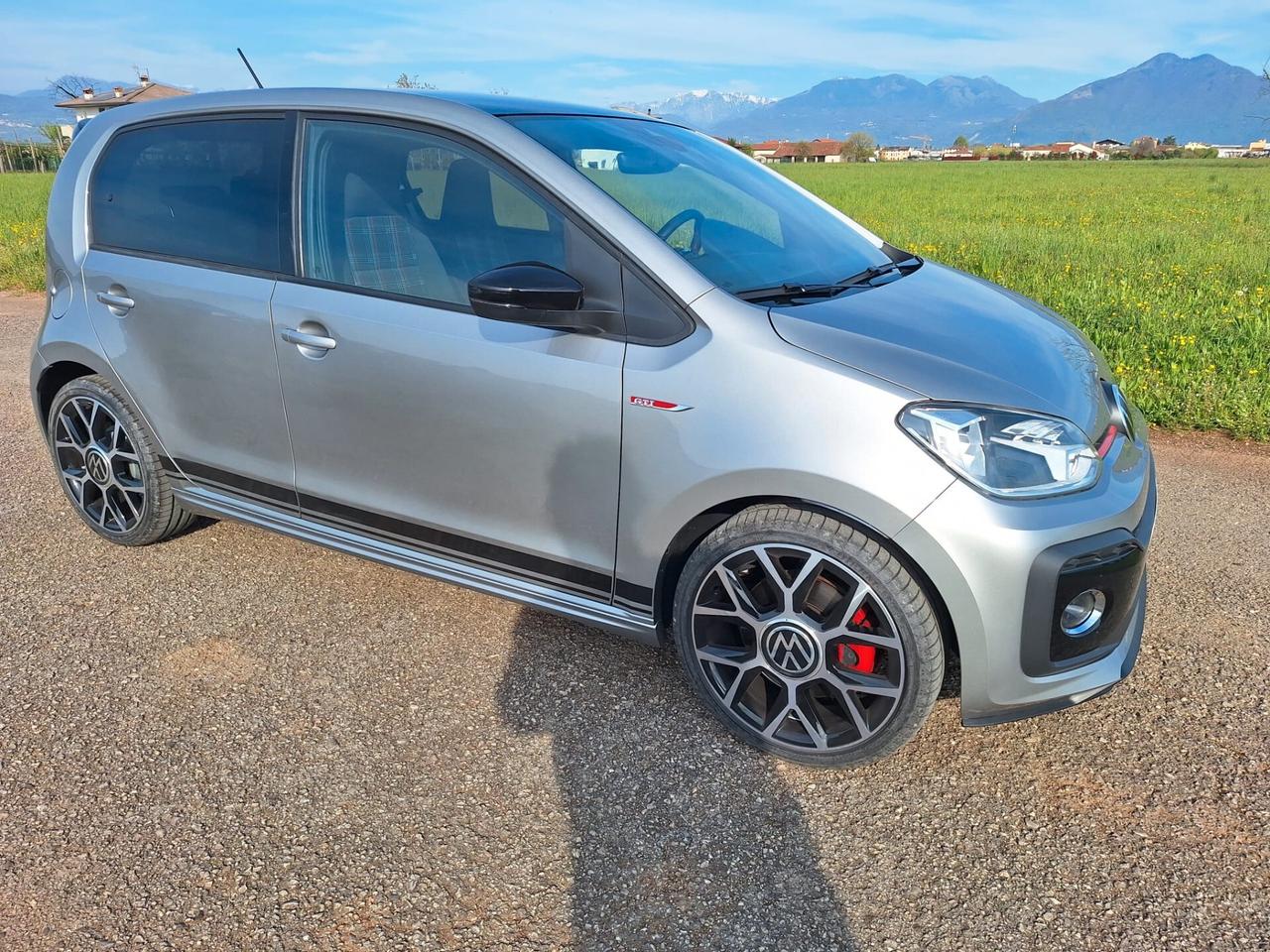 Volkswagen up! 1.0 TSI 5p. GTI km 65000