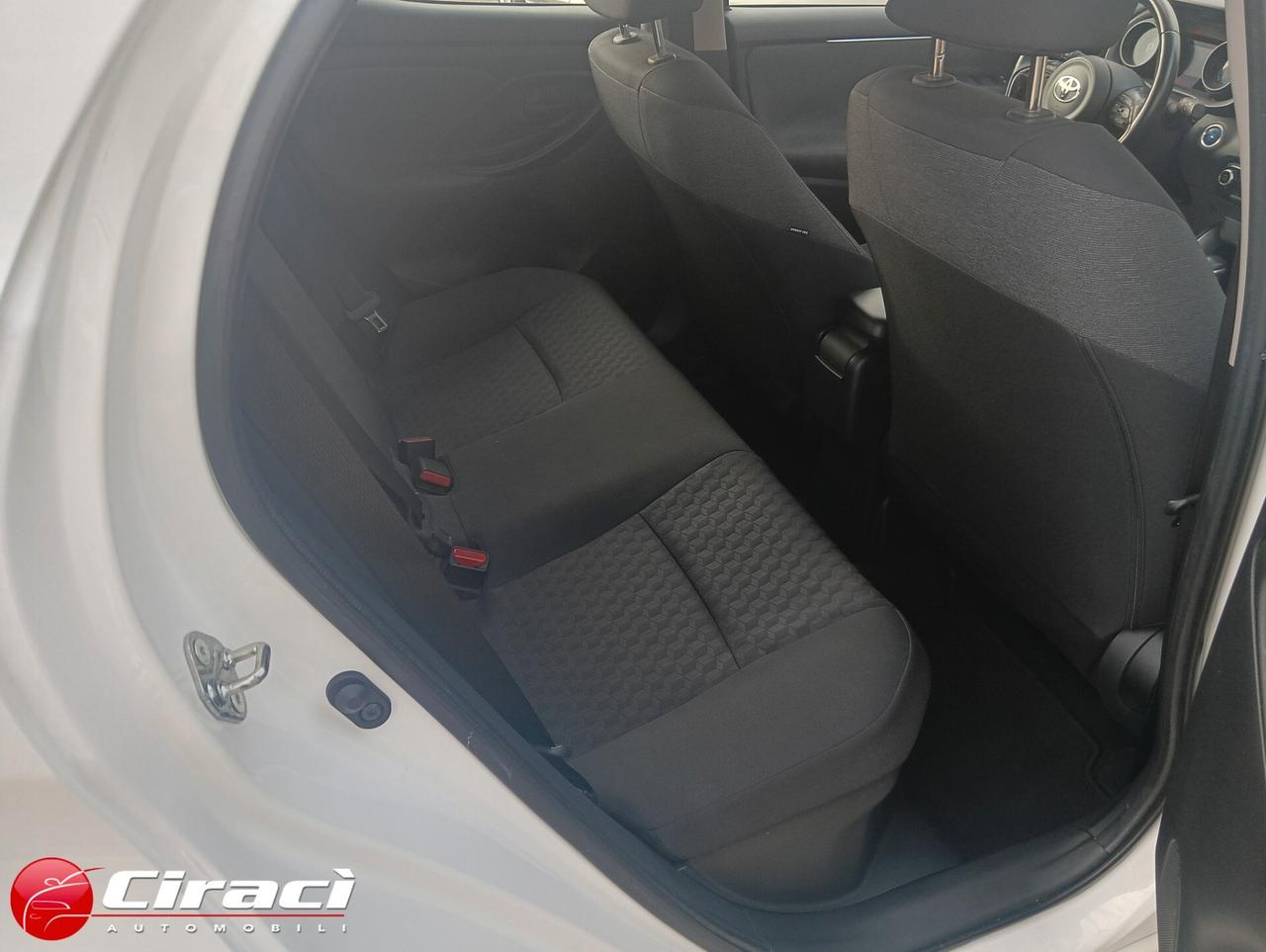 Toyota Yaris 1.5 Hybrid 5 porte Trend