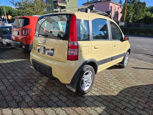 FIAT Panda 1.2 4x4 Climbing