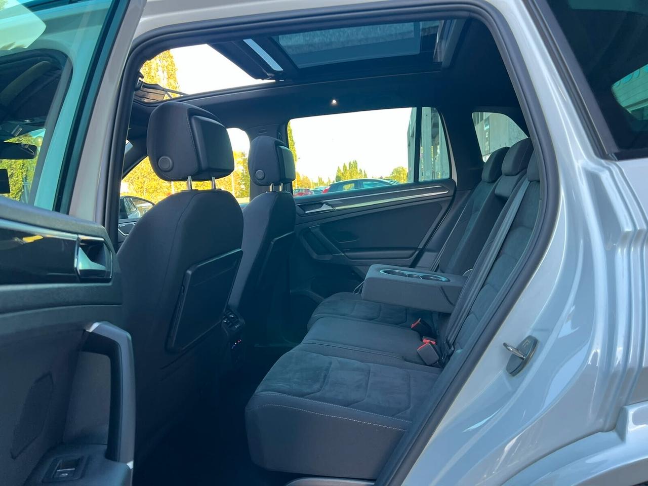 Volkswagen Tiguan VW R LINE UNICO 220CV(NO R/GTI) 440CV