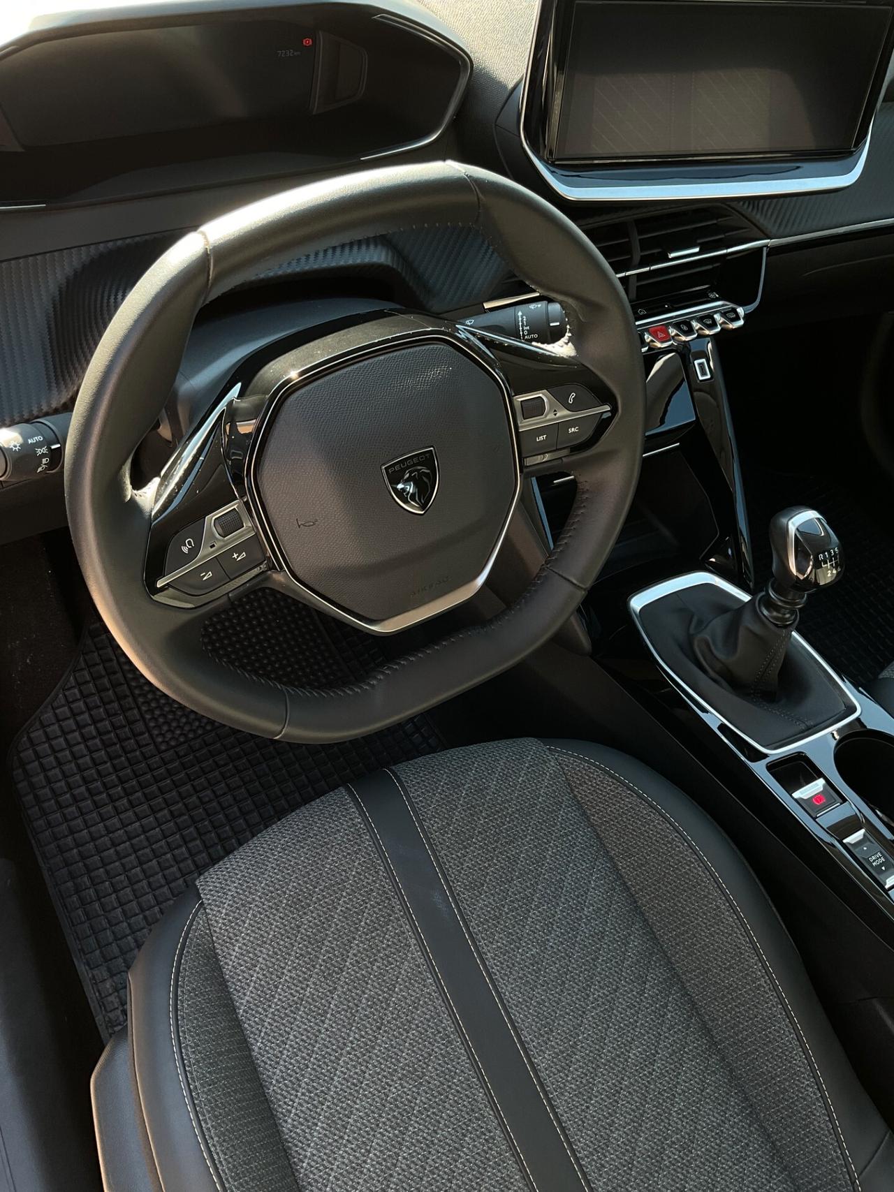 Peugeot 208 PureTech 100 Stop&Start 5 porte Allure