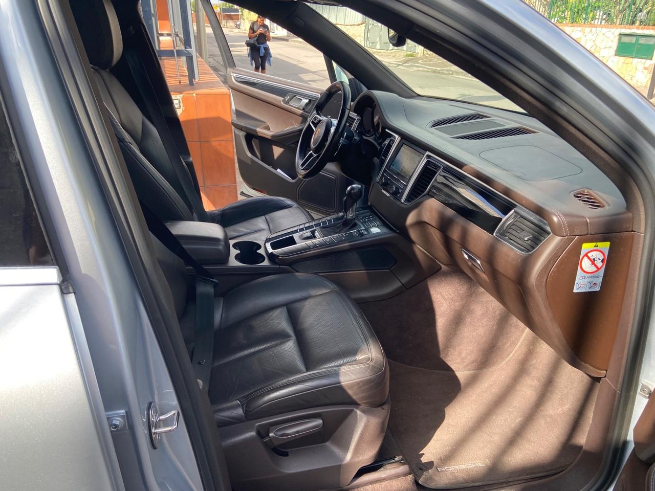 Porsche Macan 3,0diesel 190kw