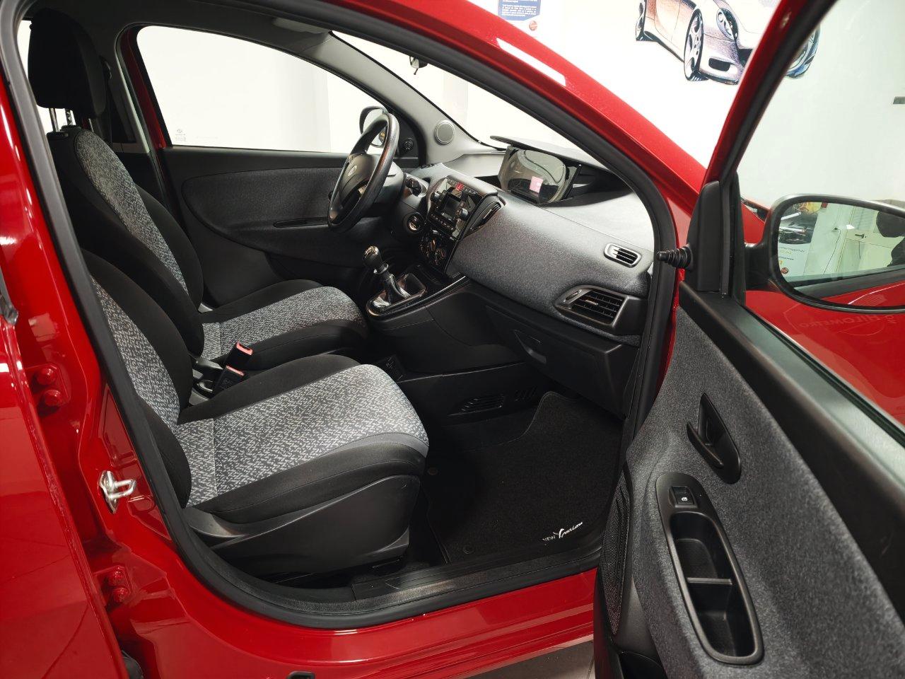 Lancia Ypsilon 5 Porte Ypsilon 1.2 Elefantino Blu ecochic Gpl 69cv my19