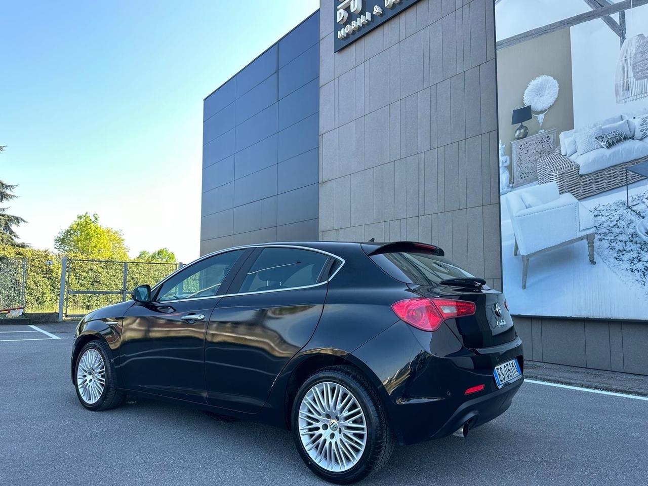 Alfa Romeo Giulietta 1.6 JTDm-2 105 CV Exclusive