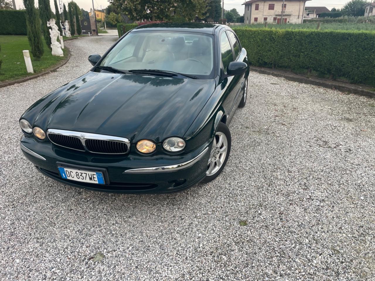 Jaguar X-Type 2.2D cat Wagon Executive