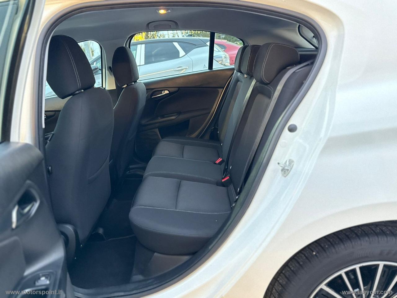 FIAT Tipo 1.3 Mjt S&S SW Lounge
