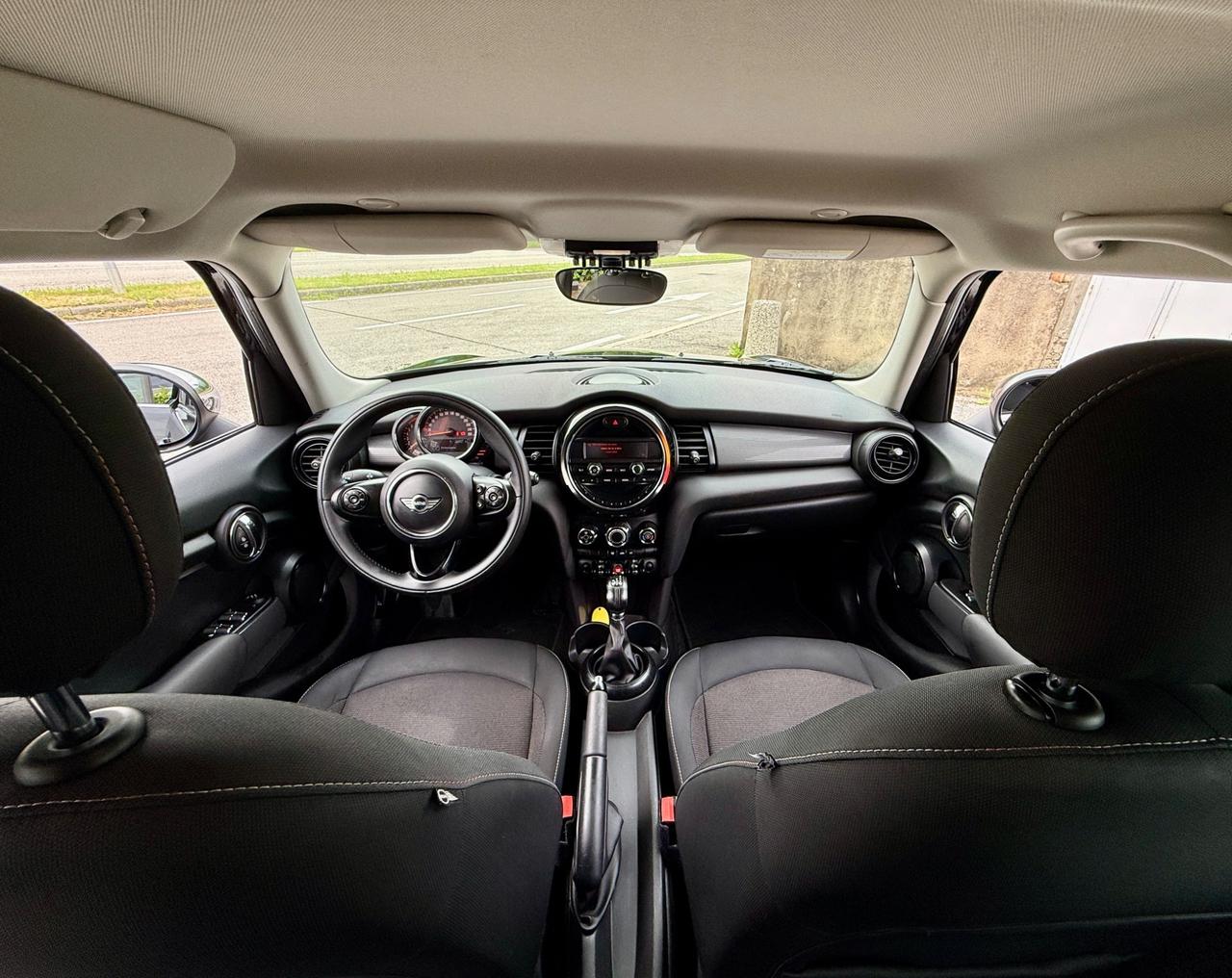 MINI COOPER 1.5BENZINA 136CV 5 porte 2015