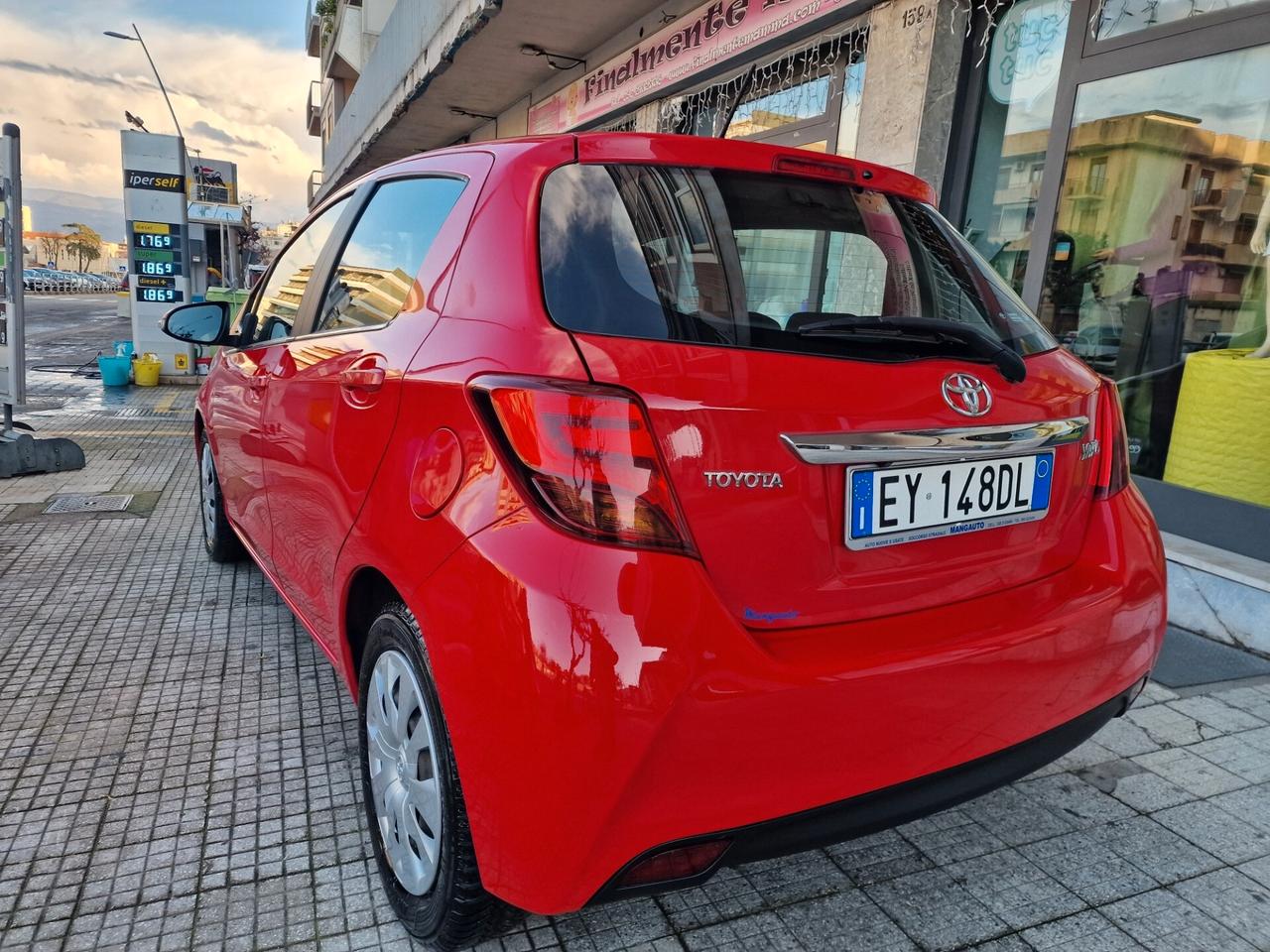 Toyota Yaris 1.4 D-4D 5 porte Active