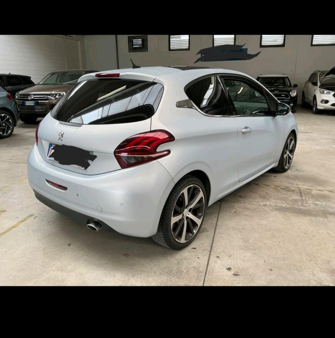 Peugeot 208 1.6 e-HDi 115 CV Stop&Start 3 porte 2013 2013 XY
