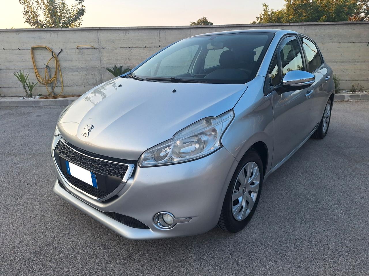 Peugeot 208 1.4 HDi 68 CV 5 porte Active