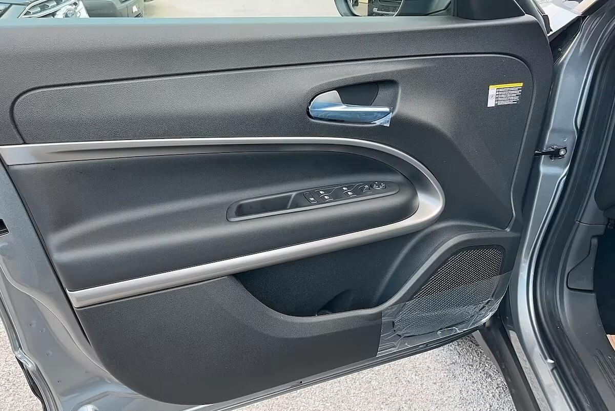 Jeep Avenger 1.2 Turbo 110 CV MHEV Summit