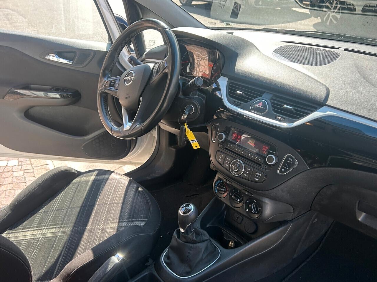 Opel Corsa 1.4 90CV GPL Tech 5 porte Innovation