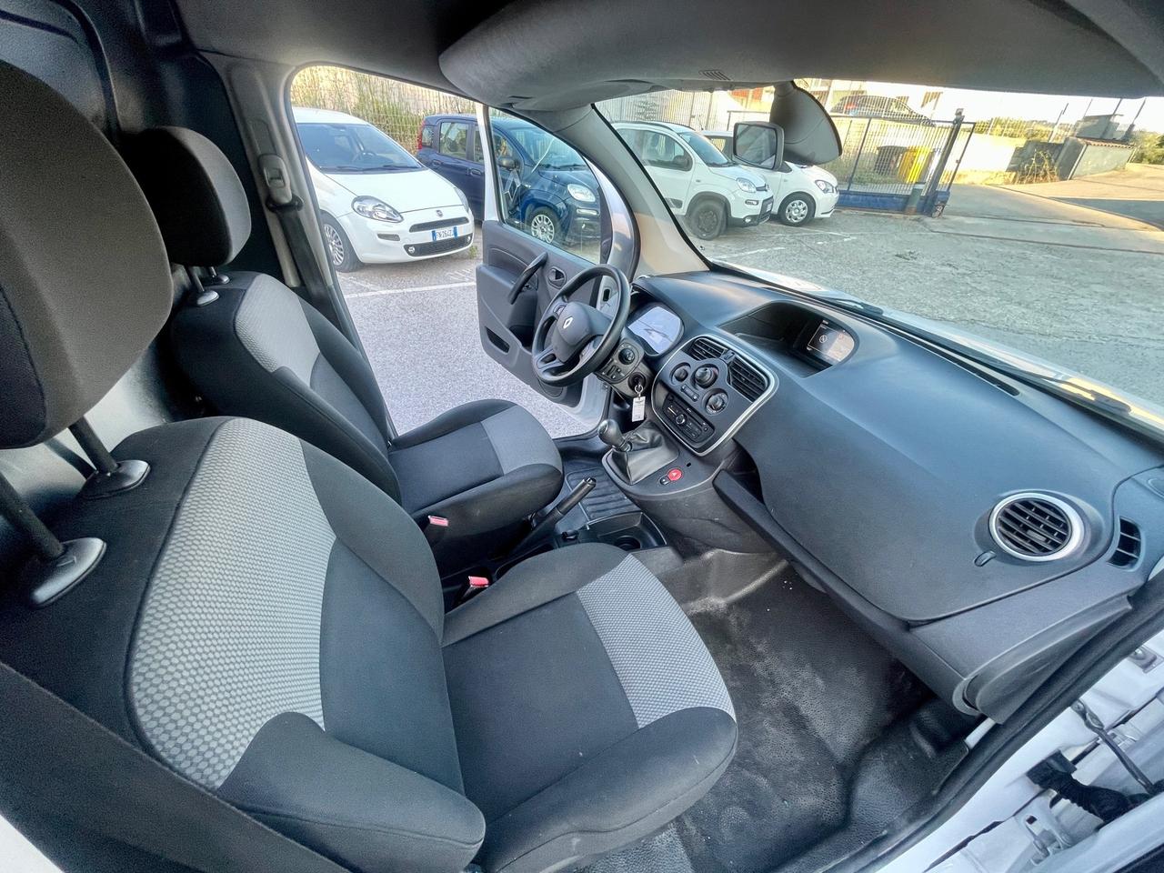 Renault Kangoo MAXI dCi 115CV 6M NAVI-TELECAM.2020