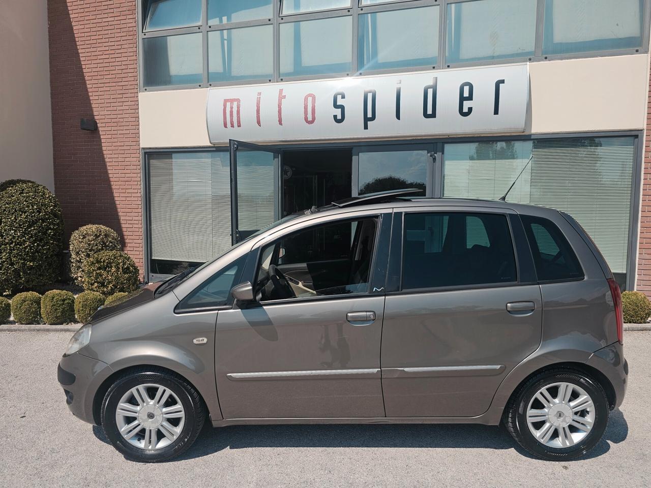 Lancia MUSA 1.3 Multijet 16V Oro