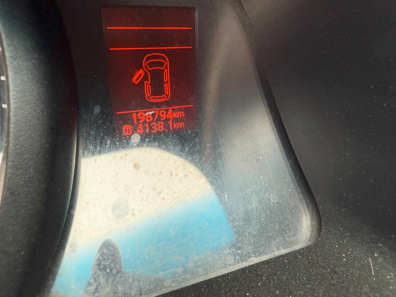 Nissan NV200 2.0 DCI/190000 KM/L1H1/2012