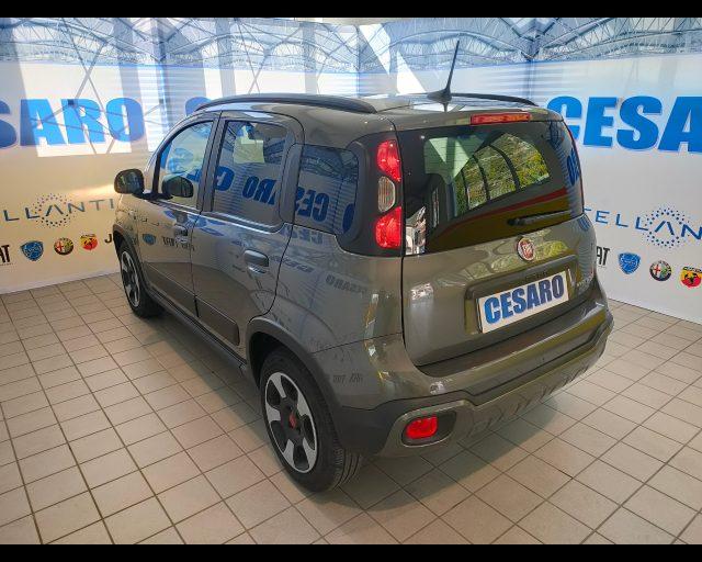 FIAT New Panda 1.0 firefly hybrid 70cv City Cross 5 posti