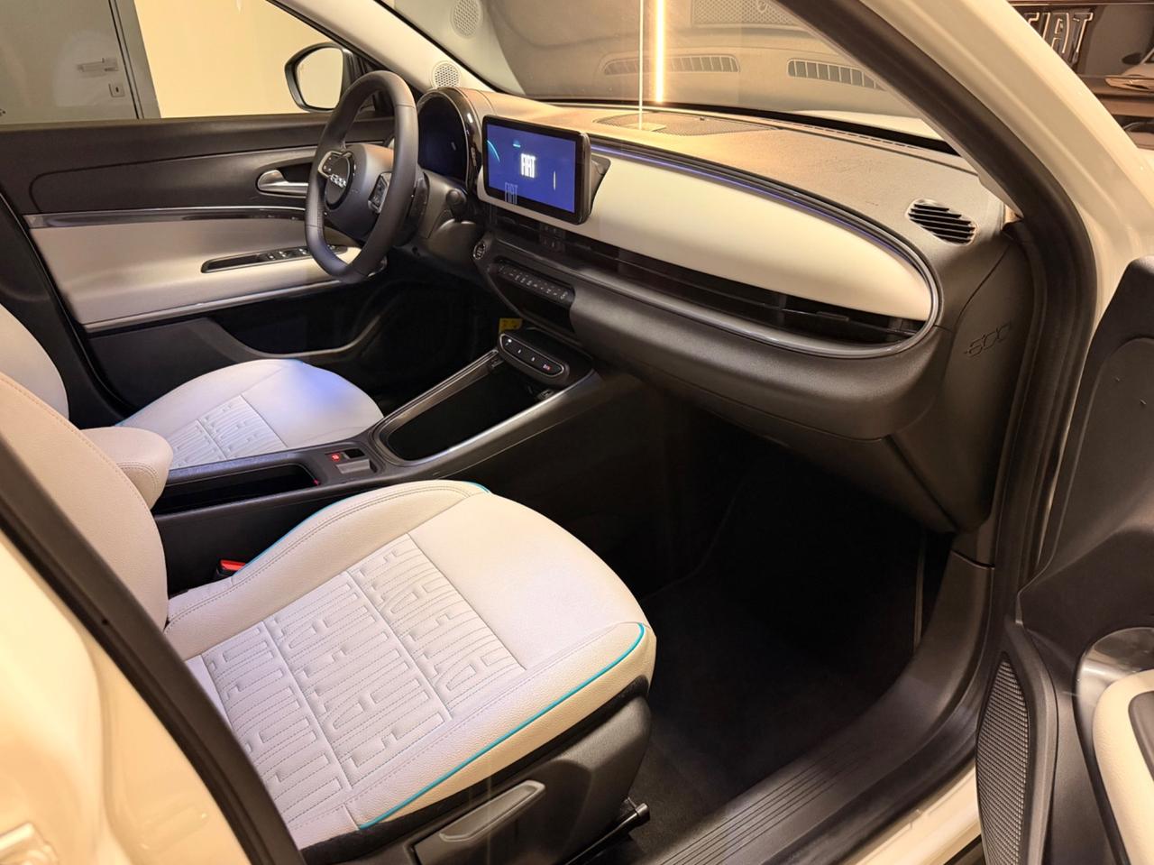 Fiat 600 Hybrid 110 CV DCT MHEV La Prima