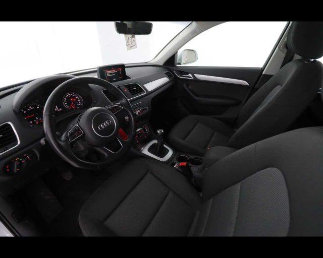 AUDI Q3 2.0 TDI 150 CV Business