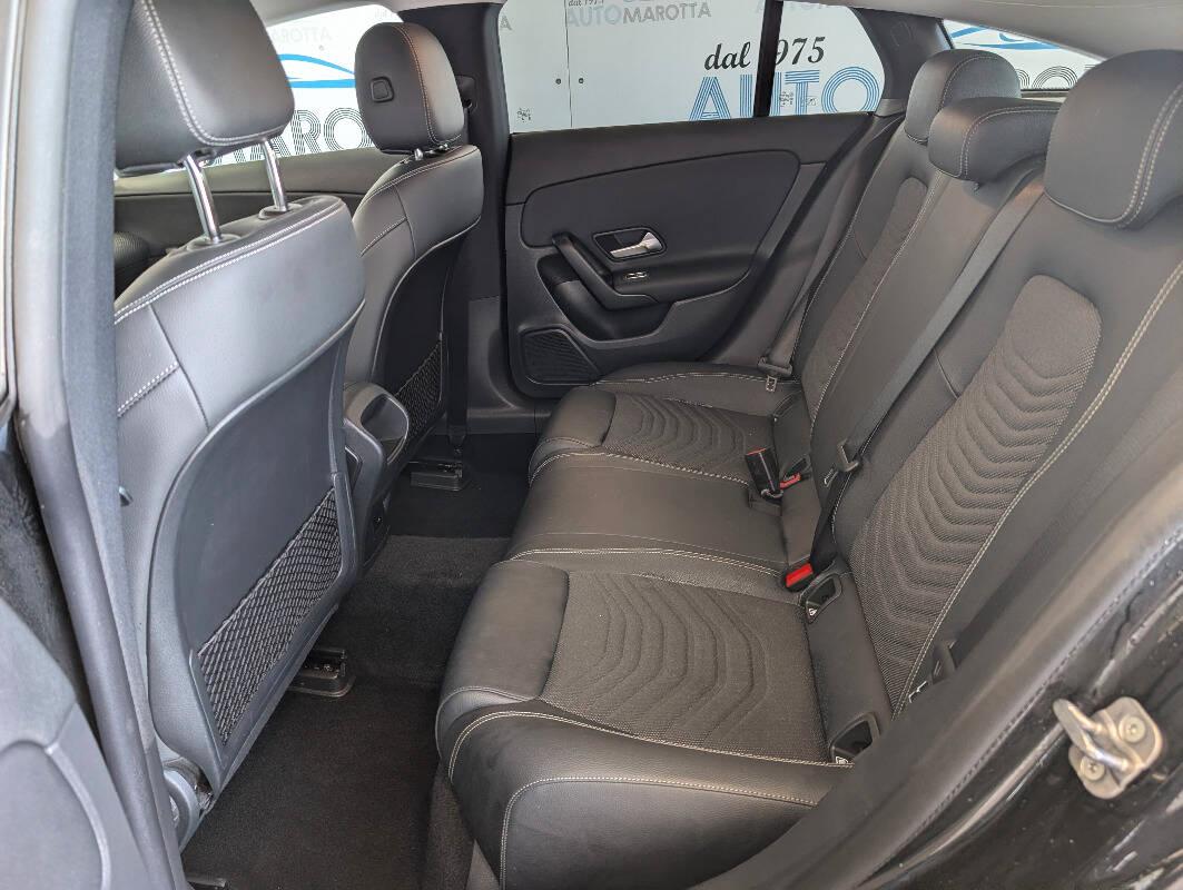 Mercedes CLA Shooting Brake 180 d Business Extra auto MOTORE MERCEDES!