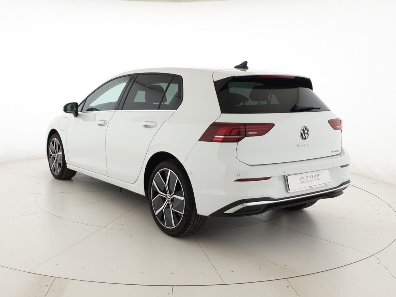 Volkswagen Golf 1.5 tsi ehybrid style 204cv dsg