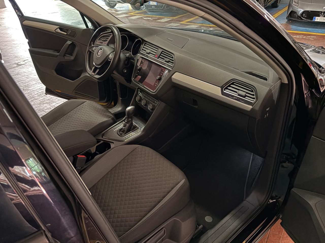 Volkswagen Tiguan 2.0 TDI SCR DSG Sport BlueMotion Technology