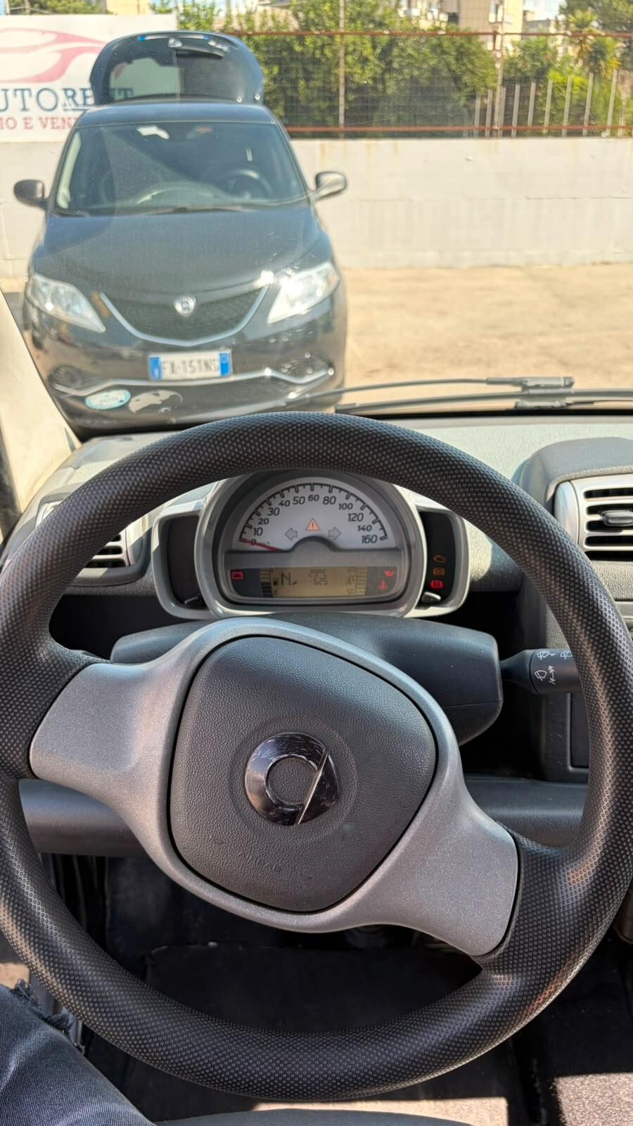 Smart ForTwo 800 33 kW coupé pure cdi
