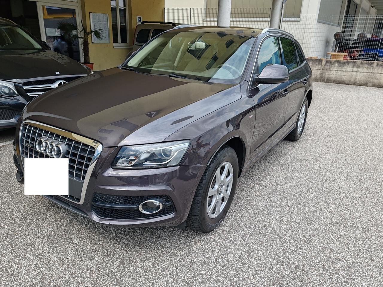 Audi Q5 S - Tronic 2.0 TDI - Quattro S Line