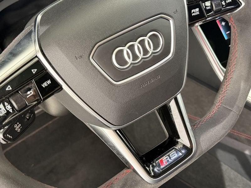 Audi RS6 4.0 quattro tiptronic