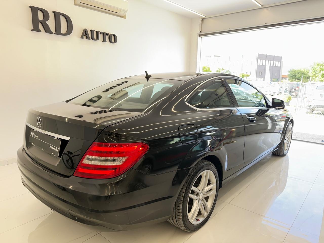 Mercedes-Benz C220 Coupe 170cv cdi Avantgarde Automatica