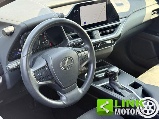 LEXUS UX Full Electric UX Hybrid 4WD F Sport