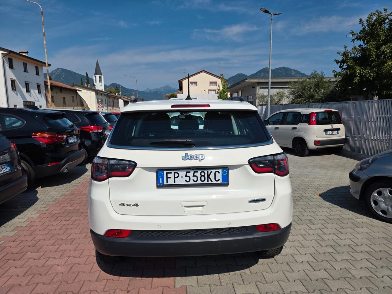 Jeep Compass 2.0D 4x4 perfetta e garantita 12M