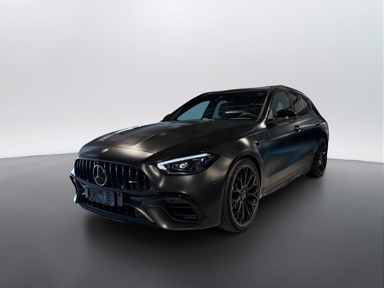 Mercedes-Benz Mercedes-AMG C 63 S e Performance Statio