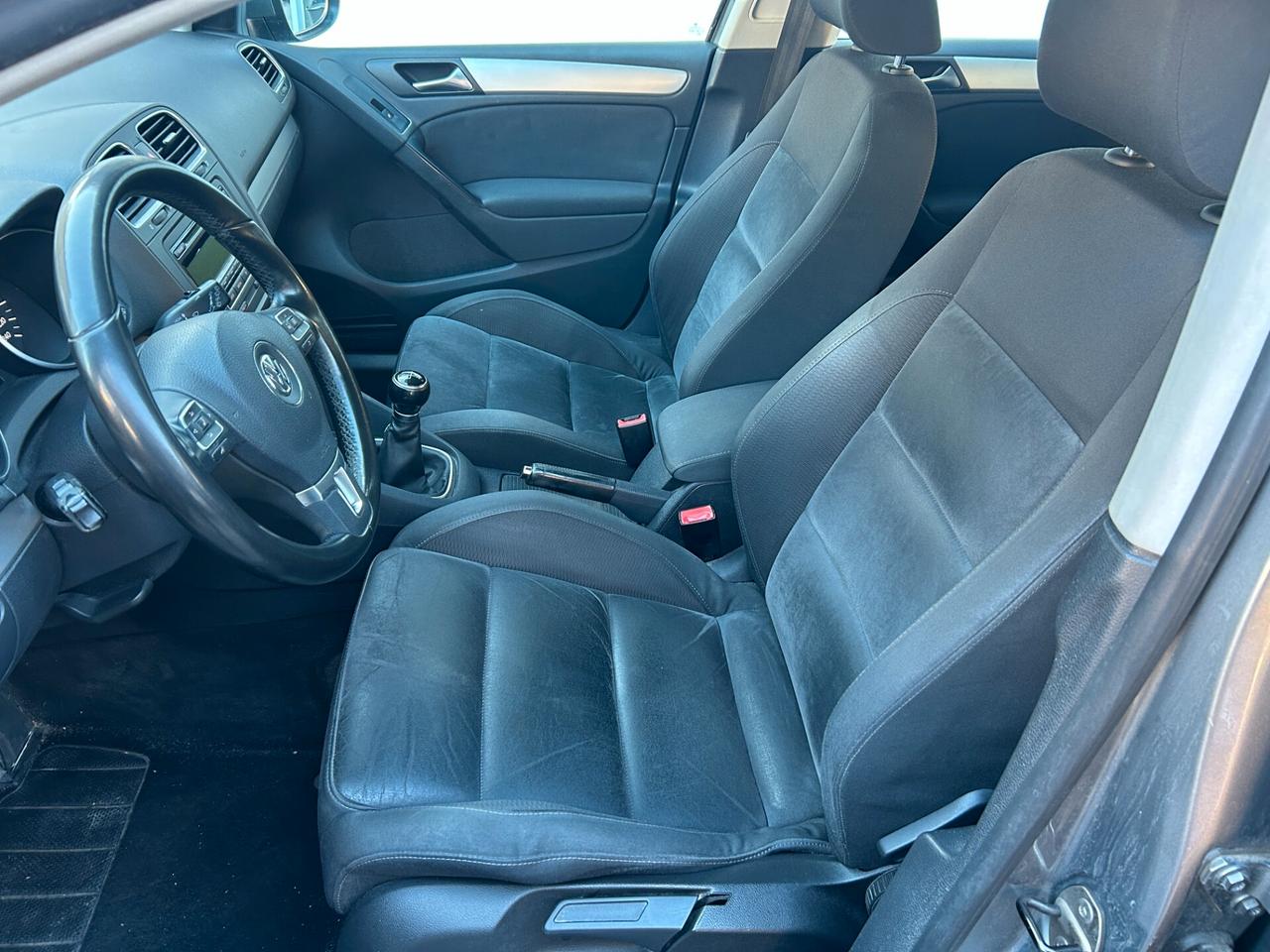 Volkswagen Golf 1.6 TDI DPF 5p. Highline 2011