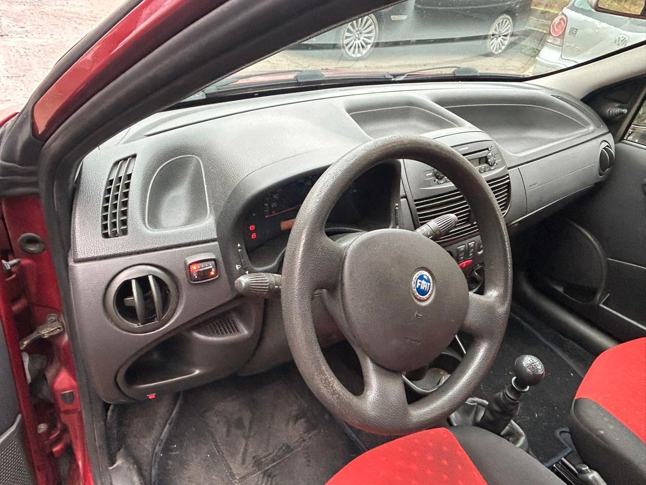 Fiat Punto 5p 1.2 natural power - ANCHE PER NEOPATENTATI