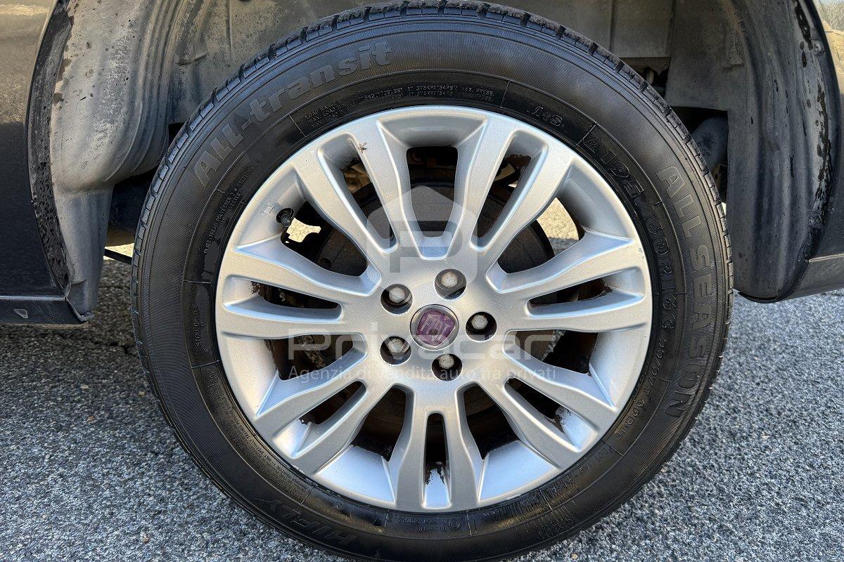 FIAT Doblò 1.3 MJT 16V Emotion