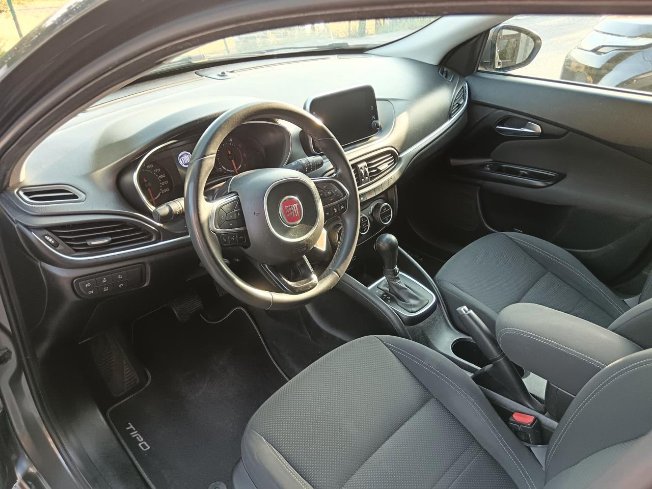 Fiat Tipo 1.6 MJT 120CV LOUNGE SW NAVI