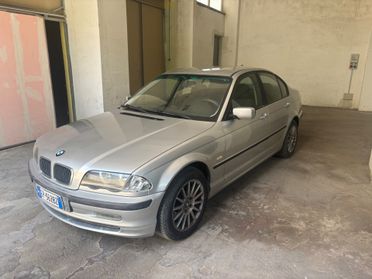 Bmw 320 320i cat 4 porte Eletta