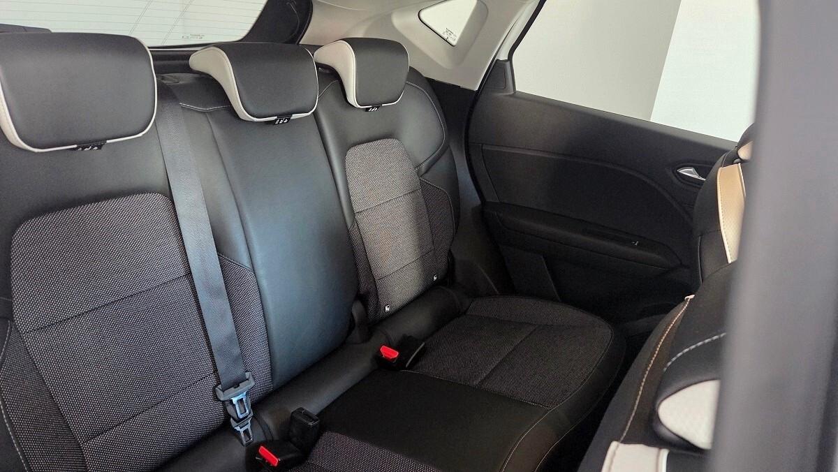 Renault Captur Plug-in Hybrid E-Tech 160 CV Intens