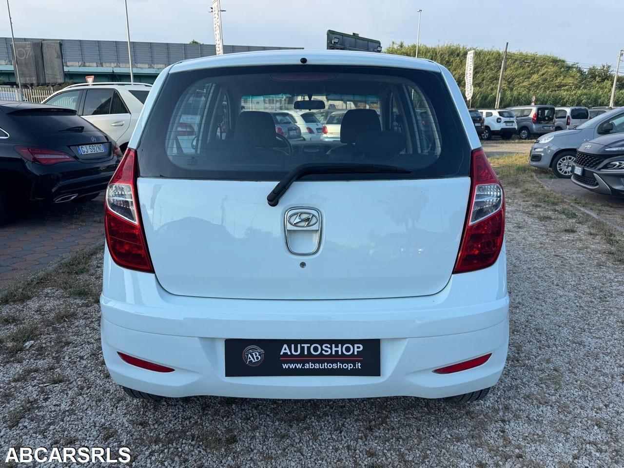 HYUNDAI - i10 - 1.1 12V Classic - NEOPATENTATI - FINANZIABILE