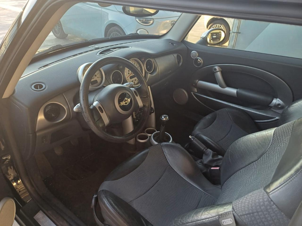 Mini 1.6 16V One de luxe