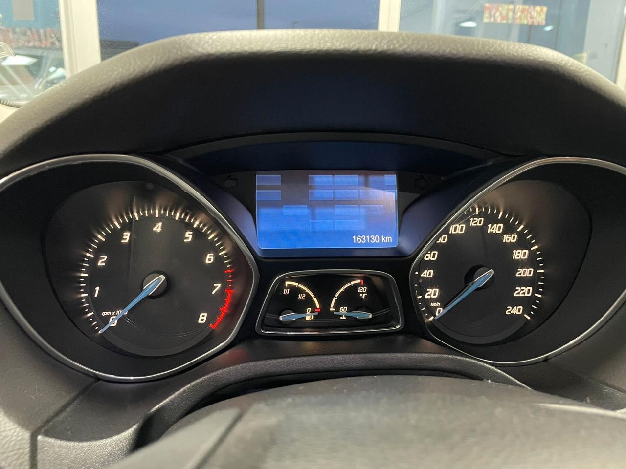 Ford Focus 1.6 benzina Titanium