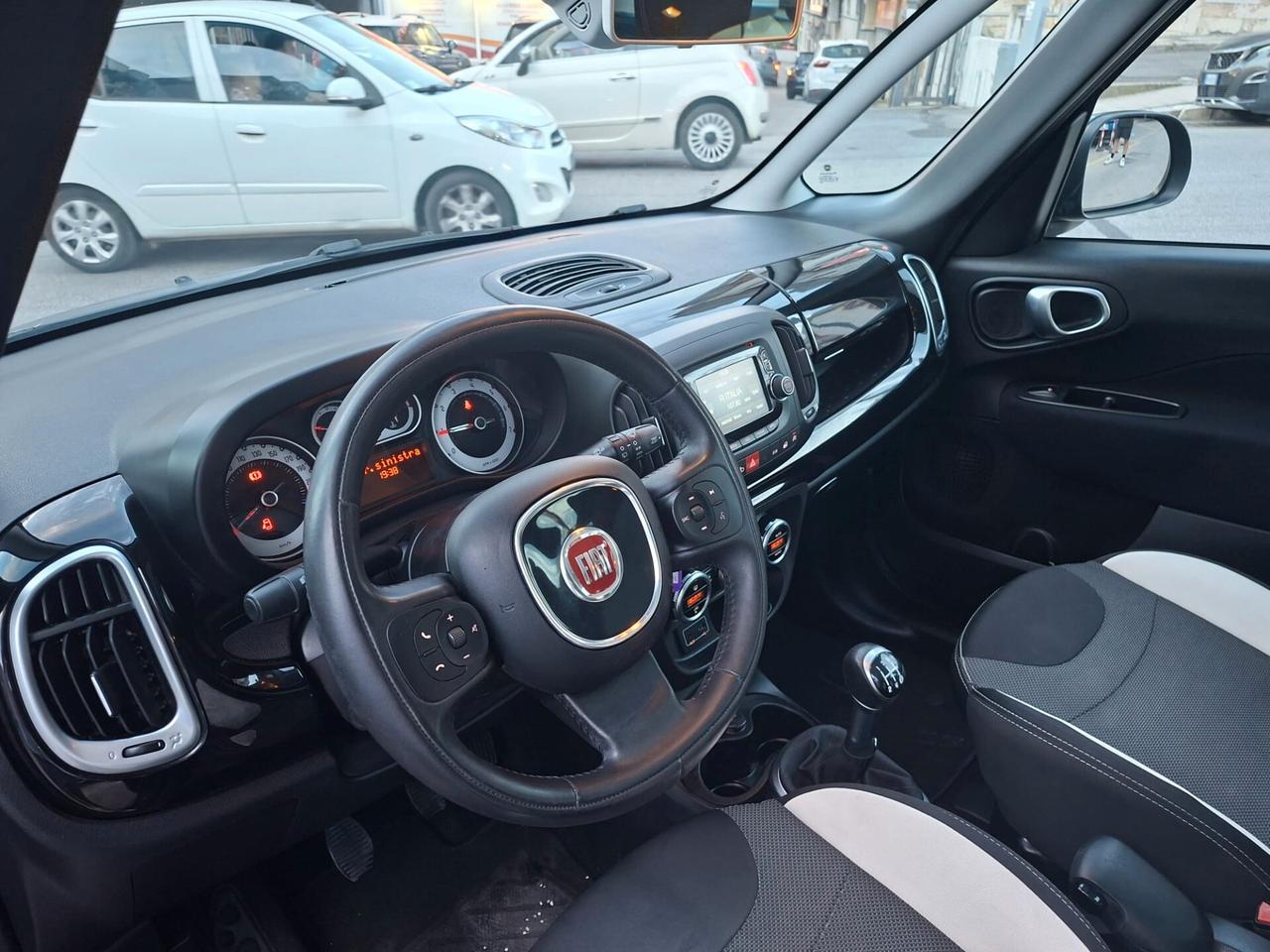 Fiat 500L 1.3 Multijet 95 CV Trekking * TETTO PANORAMICO * Navi * Garantita 12 Mesi