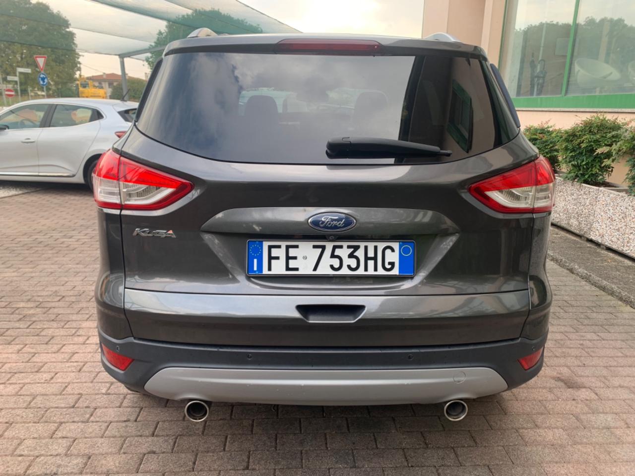 Ford Kuga 2.0 TDCI 150 CV S&S 4WD Powershift Titanium Business