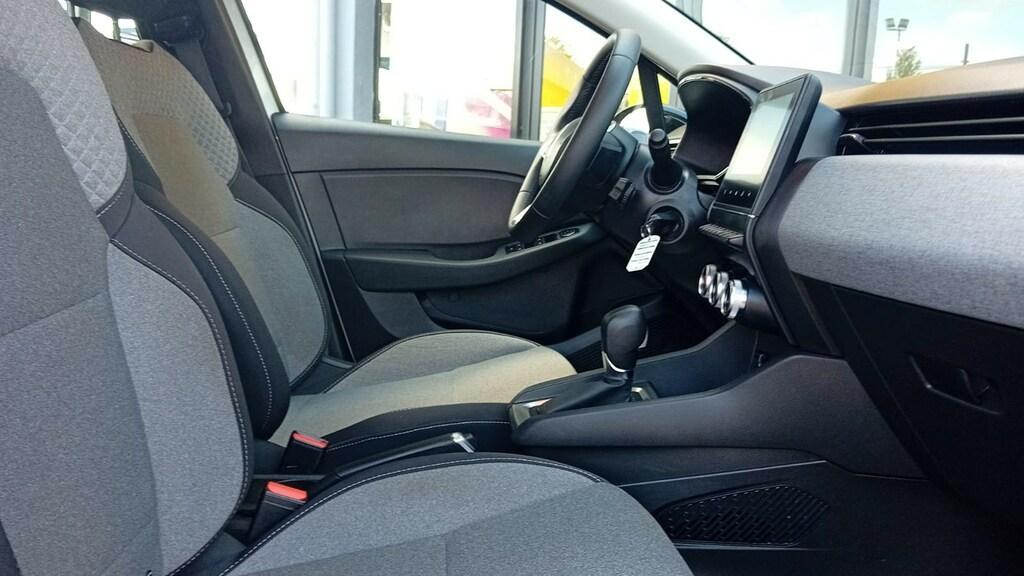 Renault Clio 1.6 E-Tech full hybrid Evolution