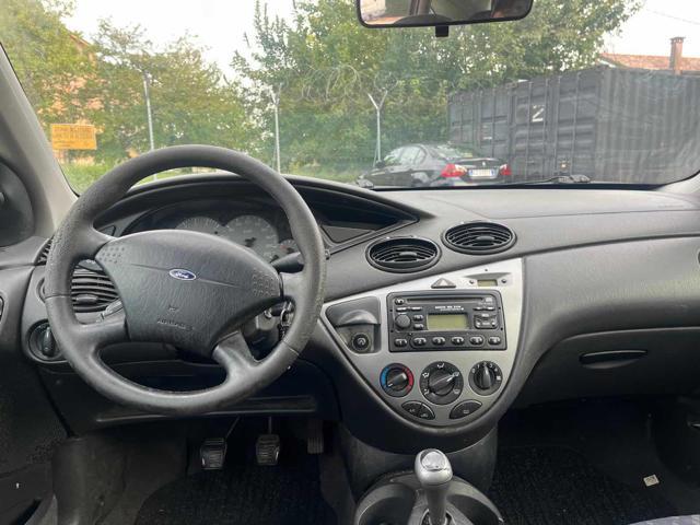 FORD Focus 1.6i 16V cat 5p. Ghia benzina/gpl Pronta pConsegna