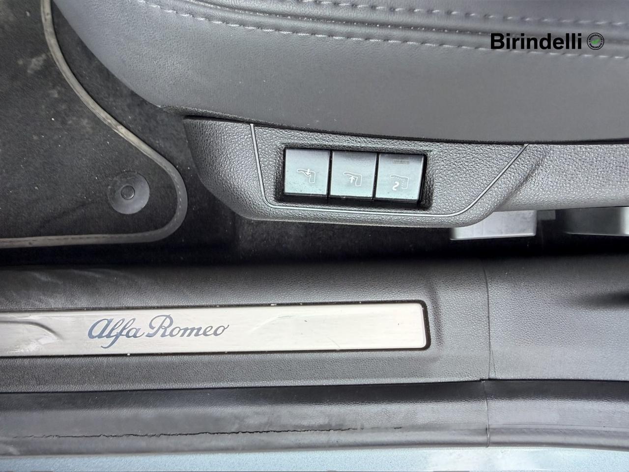 ALFA ROMEO Junior - Junior 1.2 145 CV Hybrid eDCT6 Speciale