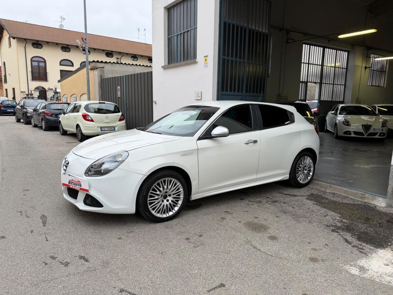 Alfa Romeo Giulietta 2.0 JTDm-2 140 CV Distinctive